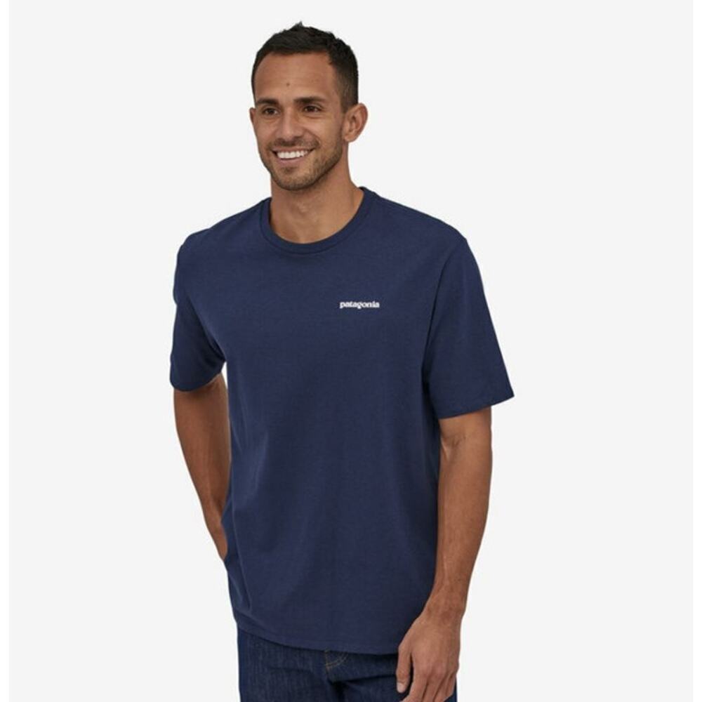 Patagonia Men's size small P-6 Logo Responsibili-Tee Navy Blue short sle…​​